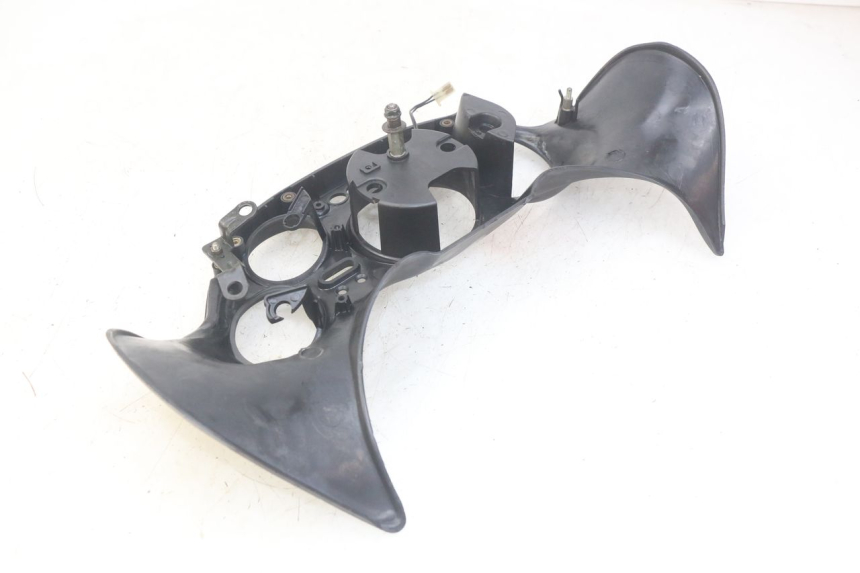 photo de SPEEDOMETER SURROUND TRIUMPH SPRINT ST 955 (1999 - 2001)