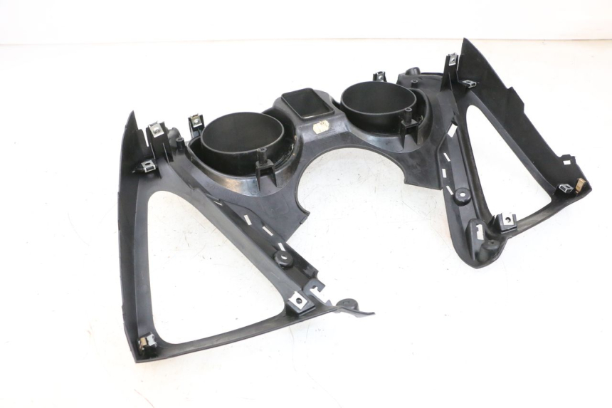 photo de SPEEDOMETER SURROUND YAMAHA X-MAX XMAX 125 (2010 - 2013) - Zoom on usage condition