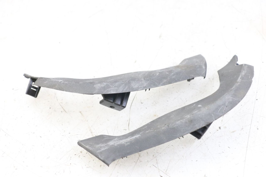photo de SPEEDOMETER SURROUND PIAGGIO X10 125 (2012 - 2017)