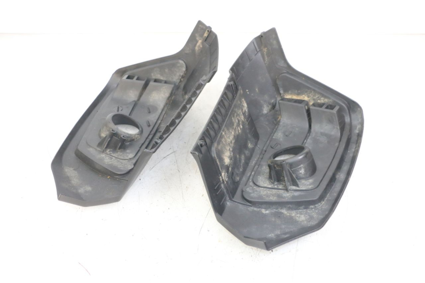 photo de TAIL LIGHT FAIRING HYTRACK HY S 4X4 410 (2013 - 2016)