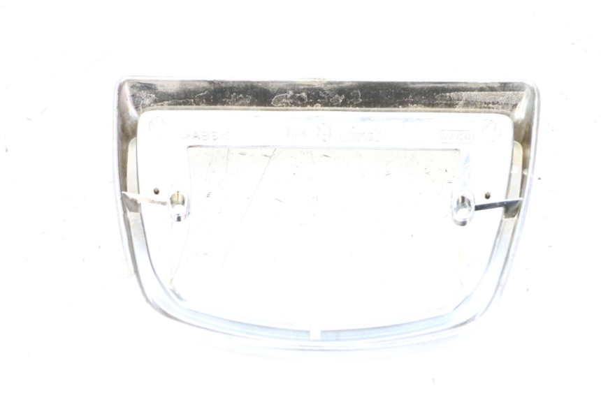 photo de REAR LIGHT SURROUND PIAGGIO VESPA LX 2T 50 (2005 - 2013)