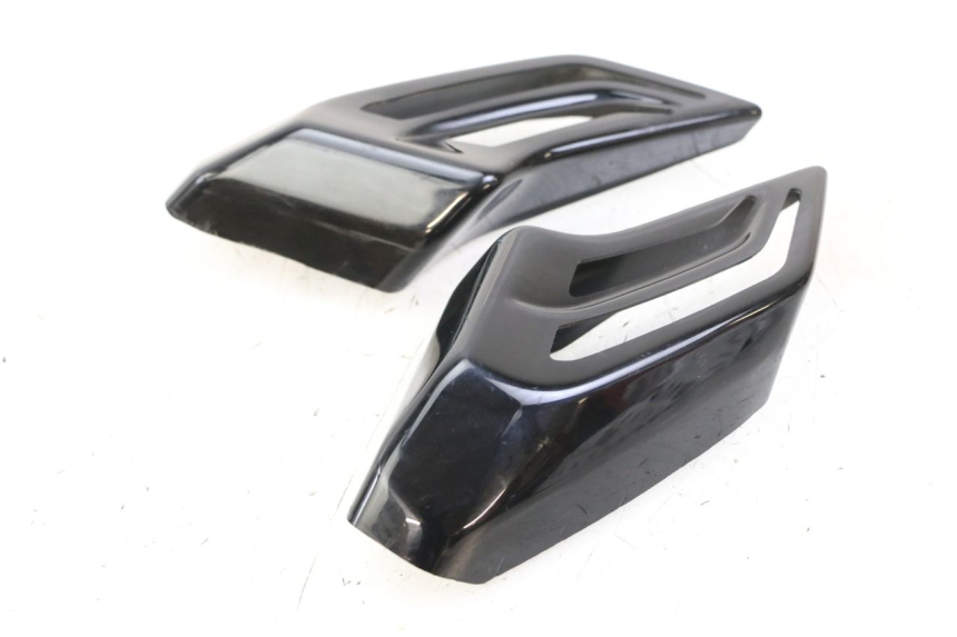 photo de TAIL LIGHT FAIRING YAMAHA YP T-MAX TMAX 530 (2017 - 2020)