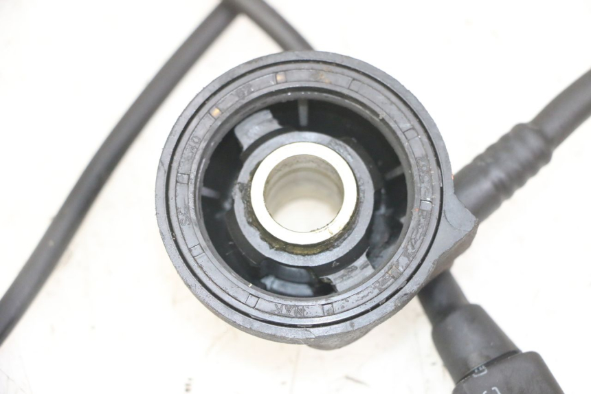 photo de SPEEDOMETER DRIVE PEUGEOT SATELIS COMPRESSOR K15 125 (2006 - 2009)