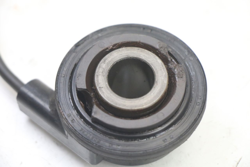 photo de SPEEDOMETER DRIVE YAMAHA FZS FAZER 600 (2001 - 2003)