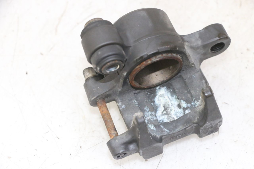 photo de REAR BRAKE CALIPER HONDA CBF 500 (2004 - 2007)
