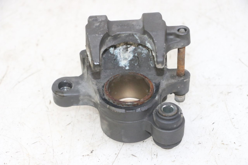 photo de REAR BRAKE CALIPER HONDA CBF 500 (2004 - 2007)