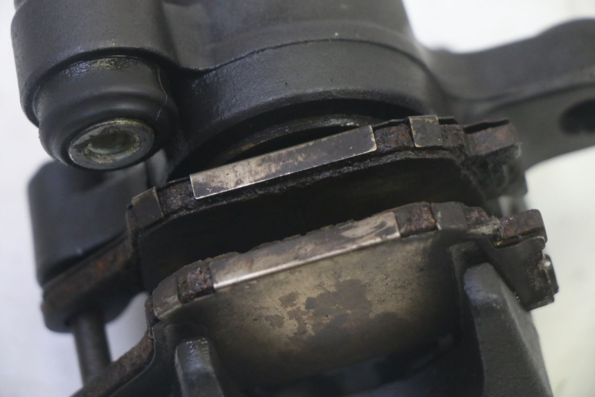 photo de REAR BRAKE CALIPER YAMAHA FZ6 N FAZER 600 (2004 - 2006)