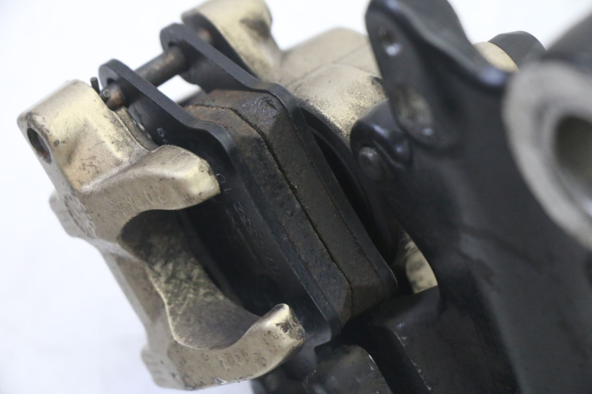 photo de REAR BRAKE CALIPER BMW G310 R 310 (2016 - 2020)