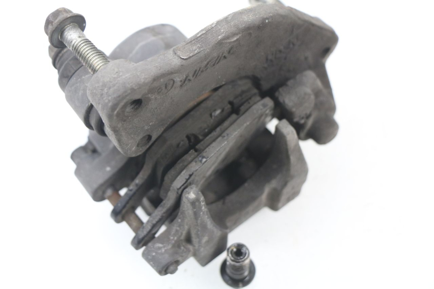 photo de REAR BRAKE CALIPER HONDA FES PANTHEON 125 (2003 - 2007)