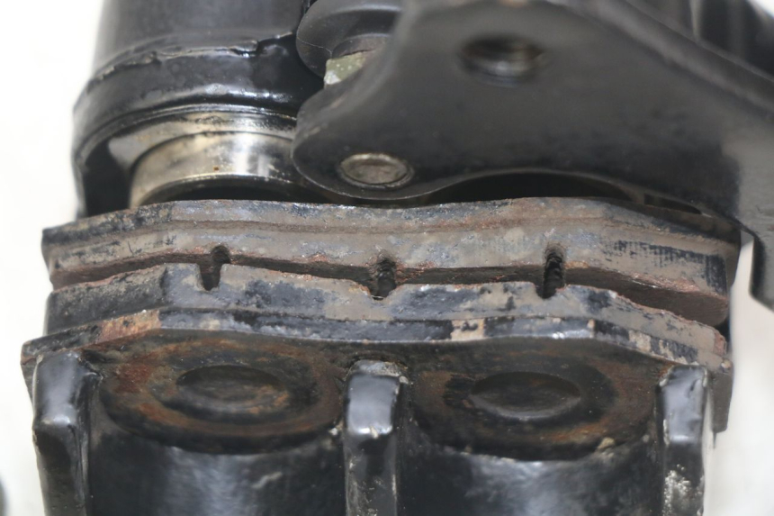 photo de REAR BRAKE CALIPER YAMASAKI RAPTOR 50 (2013 - 2018)