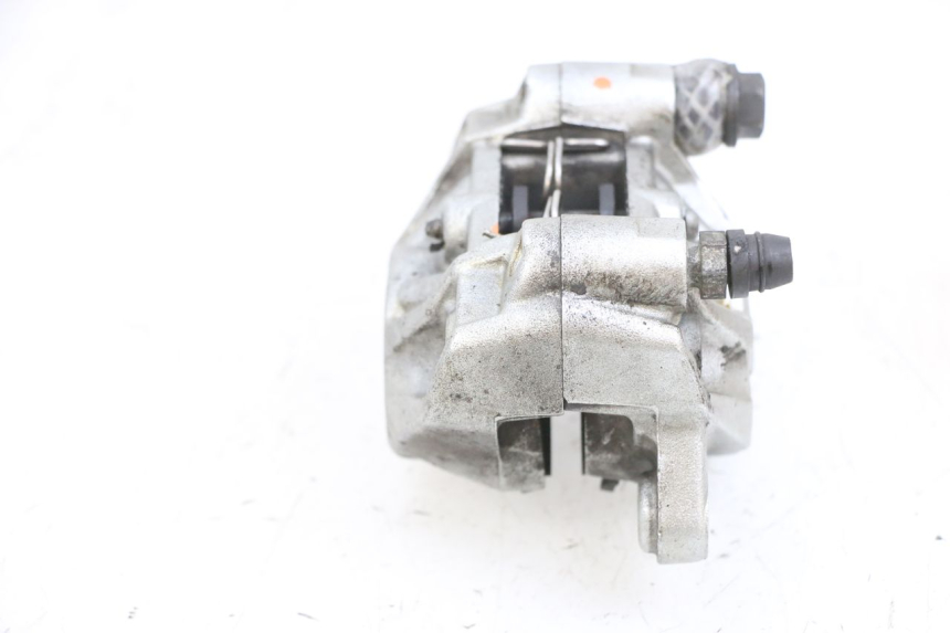 photo de REAR BRAKE CALIPER YAMAHA YP MAJESTY 125 (2002 - 2006) - Zoom on usage condition