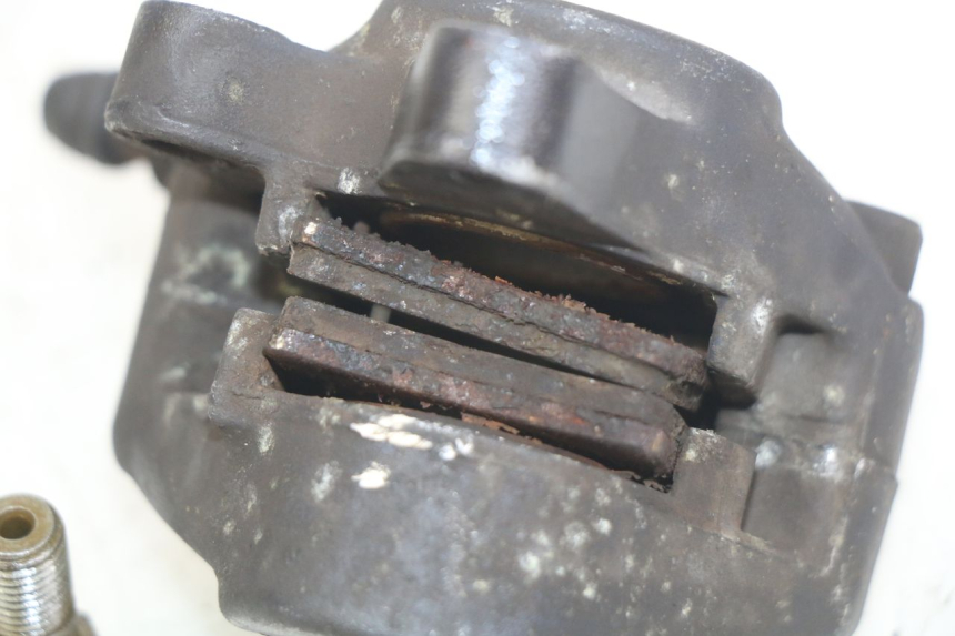 photo de FRONT BRAKE CALIPER MBK BOOSTER SPIRIT 50 (1999 - 2003)