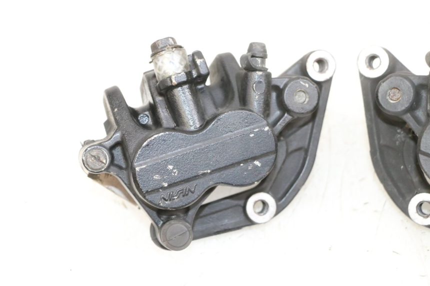 photo de FRONT BRAKE CALIPER SUZUKI BURGMAN 650 (2013 - 2020)