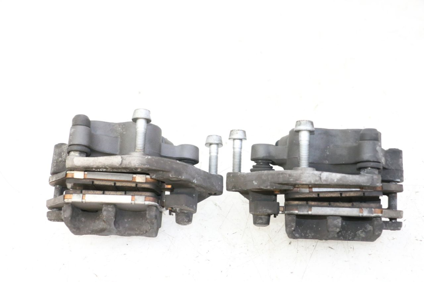 photo de FRONT BRAKE CALIPER BMW C SPORT 650 (2015 - 2021)