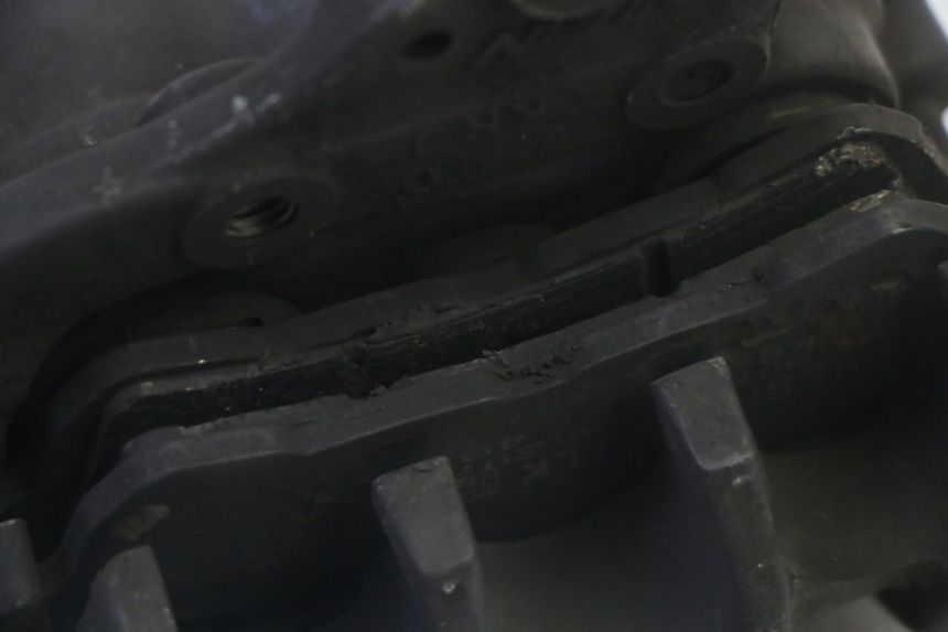 photo de FRONT BRAKE CALIPER HONDA FES S-WING SWING ABS 125 (2007 - 2015)