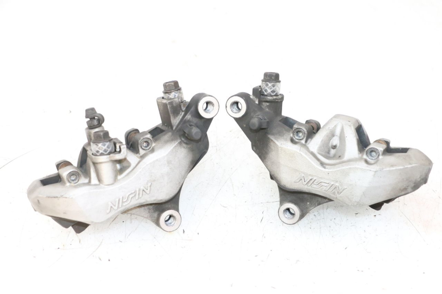 photo de FRONT BRAKE CALIPER YAMAHA FJR ABS 1300 (2006 - 2012) - Main view