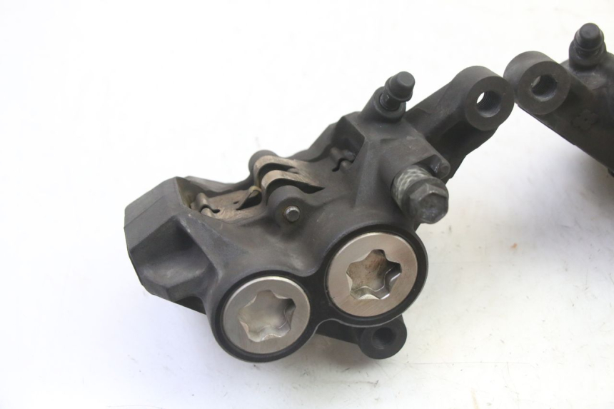 photo de FRONT BRAKE CALIPER YAMAHA FZ6 FAZER S2 600 (2007 - 2011)