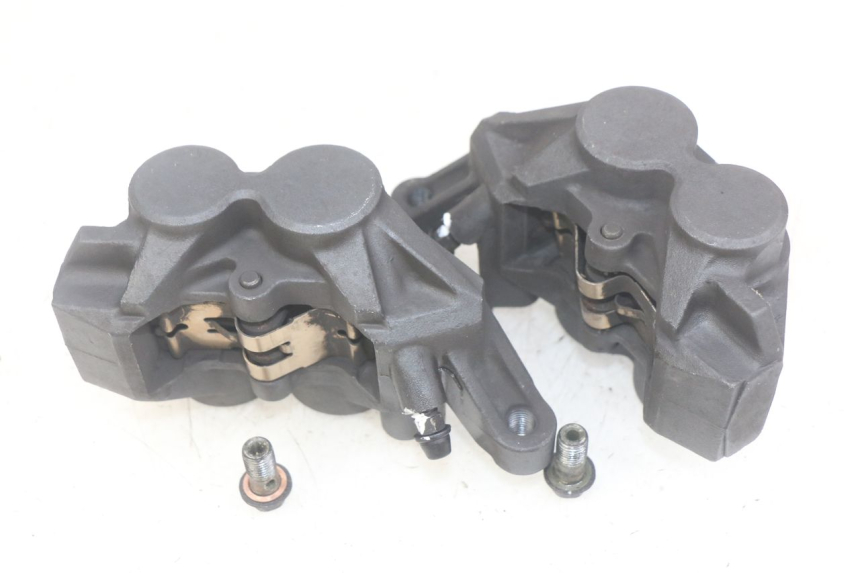 photo de FRONT BRAKE CALIPER YAMAHA FZS FAZER 600 (1998 - 2001)