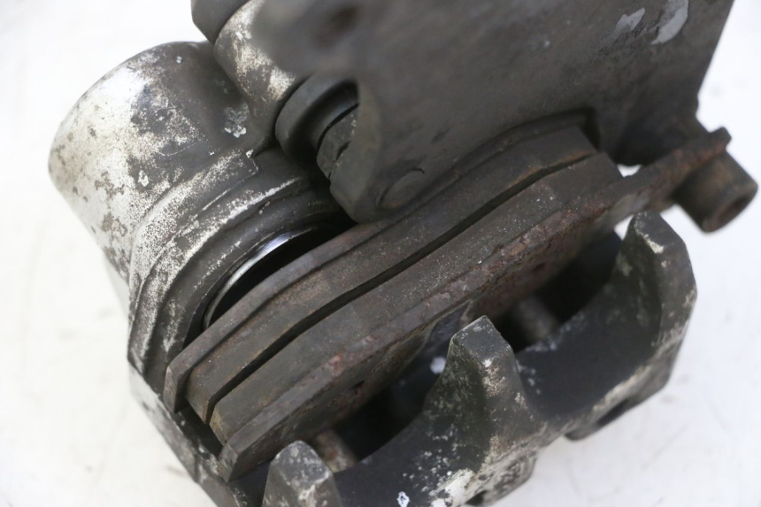 photo de FRONT BRAKE CALIPER KYMCO GRAND DINK 125 (2002 - 2007)