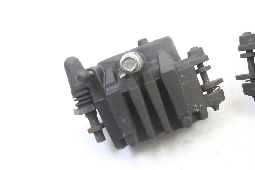 photo de FRONT BRAKE CALIPER SUZUKI GSR 750 (2011 - 2017)
