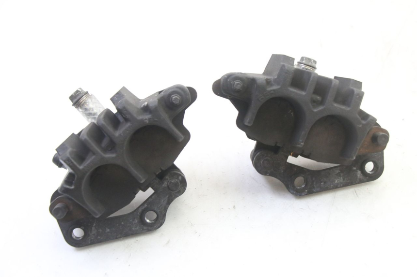 photo de FRONT BRAKE CALIPER SUZUKI GSR 750 (2011 - 2017)