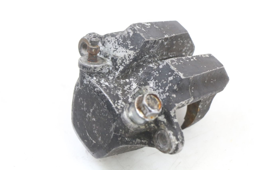 photo de FRONT BRAKE CALIPER SUZUKI GSX E 250 (1982 - 1983)