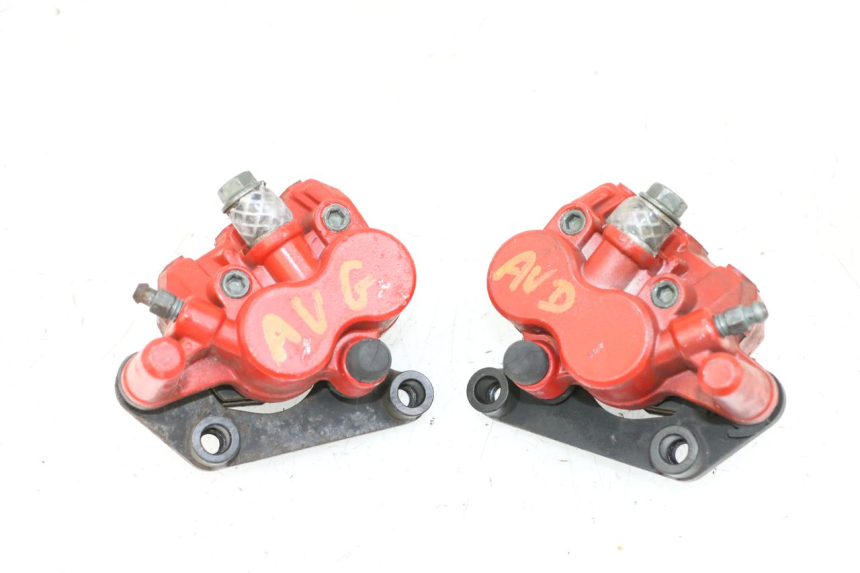 photo de FRONT BRAKE CALIPER JM MOTORS GTS 125 (2015 - 2019) - Main view