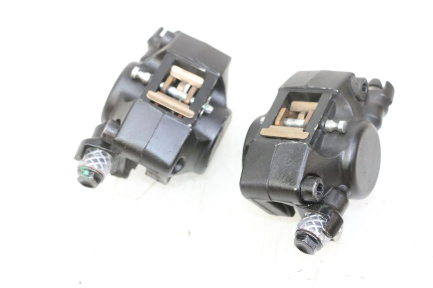 photo de FRONT BRAKE CALIPER PIAGGIO MP3 HPE 310 (2024 - 2025)