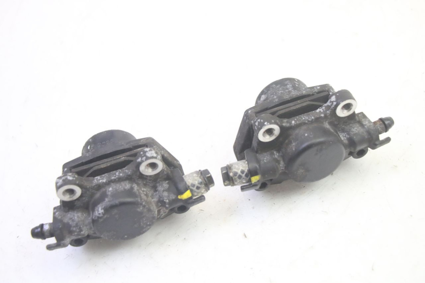 photo de FRONT BRAKE CALIPER PIAGGIO MP3 HPE 350 (2018 - 2020) - Surface and material condition