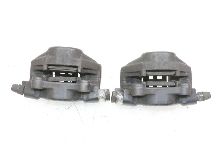 photo de FRONT BRAKE CALIPER PIAGGIO MP3 RL 250 (2007 - 2010) - Alternative perspective