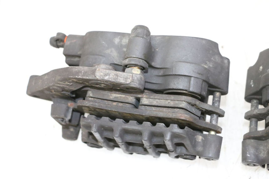 photo de FRONT BRAKE CALIPER HONDA NTV DEAUVILLE 650 (2001 - 2006)