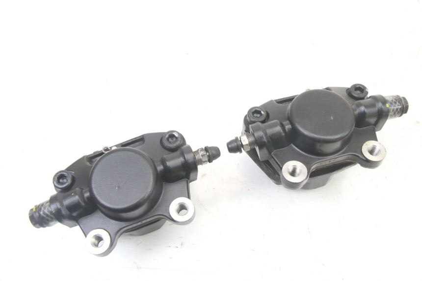 photo de FRONT BRAKE CALIPER PIAGGIO MP3 500 (2014 - 2016)