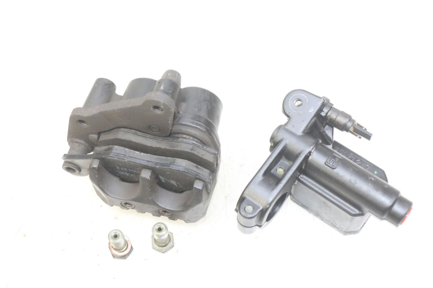 photo de FRONT BRAKE CALIPER PIAGGIO XEVO - X EVO 125 (2007 - 2016)