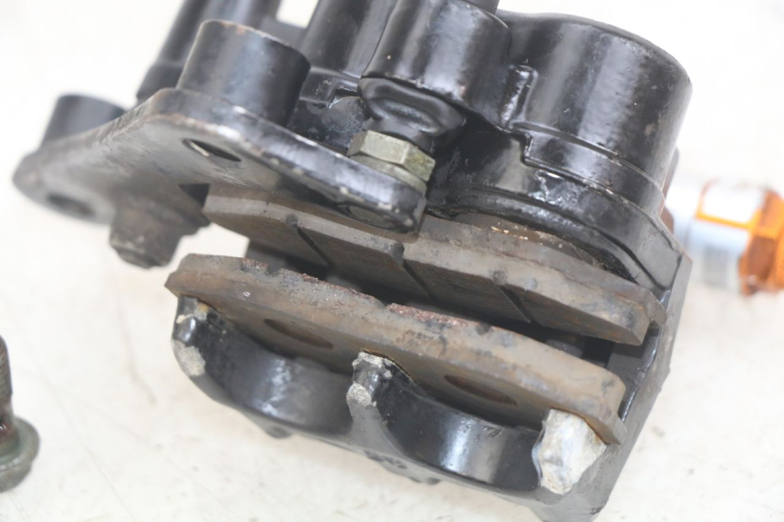 photo de FRONT BRAKE CALIPER YAMASAKI ROADSTER 50 (2013 - 2018)