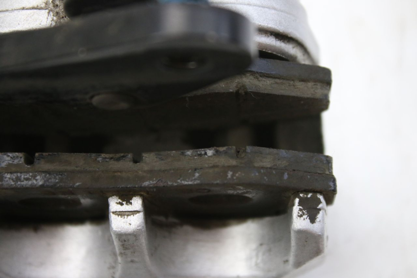 photo de FRONT BRAKE CALIPER KYMCO SENTO 100 (2008 - 2013)