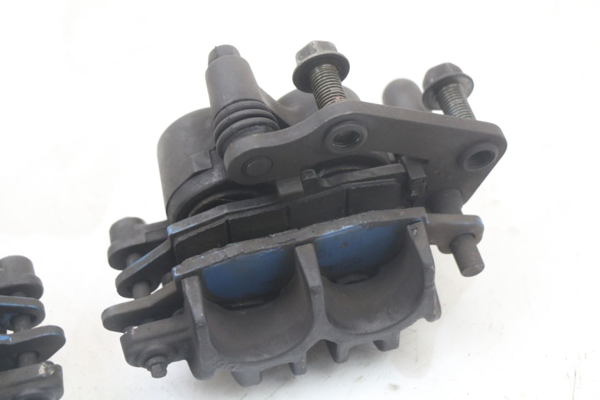 photo de FRONT BRAKE CALIPER SUZUKI SV S 650 (1999 - 2002)