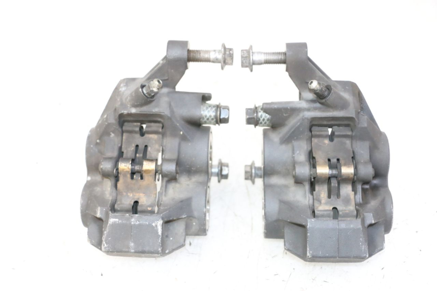 photo de FRONT BRAKE CALIPER YAMAHA TDM ABS 900 (2002 - 2014)