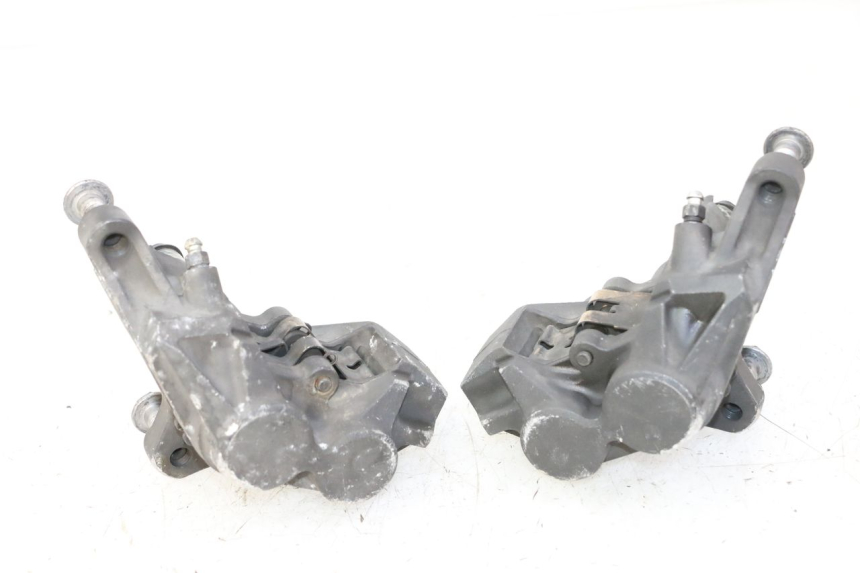 photo de FRONT BRAKE CALIPER YAMAHA TDM ABS 900 (2002 - 2014)