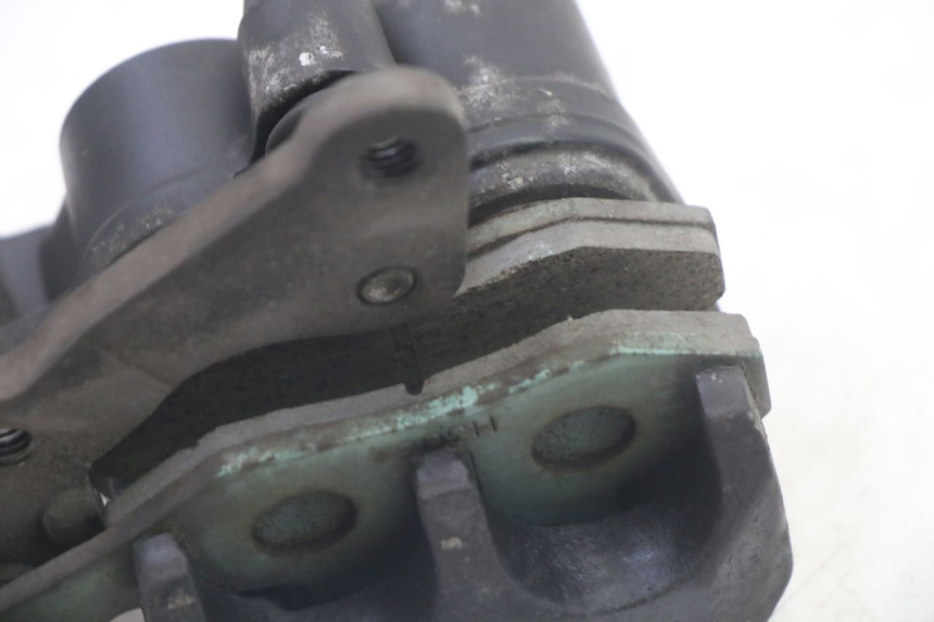 photo de FRONT BRAKE CALIPER PIAGGIO XEVO - X EVO 125 (2007 - 2016)
