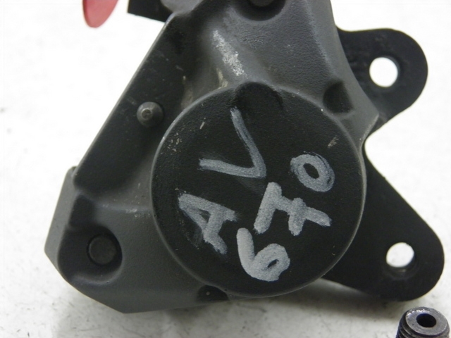 photo de FRONT BRAKE CALIPER YAMAHA BW'S 50 (2004 - 2017)