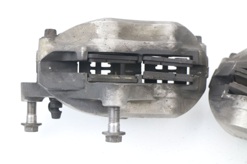 photo de FRONT BRAKE CALIPER YAMAHA FJR ABS 1300 (2006 - 2012)