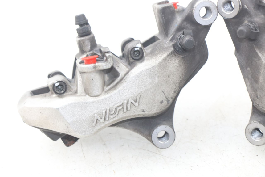 photo de FRONT BRAKE CALIPER YAMAHA FJR ABS 1300 (2006 - 2012)