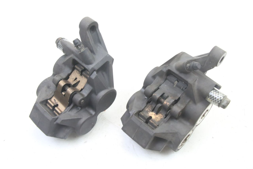 photo de FRONT BRAKE CALIPER YAMAHA FZ6 FAZER S2 600 (2007 - 2011)