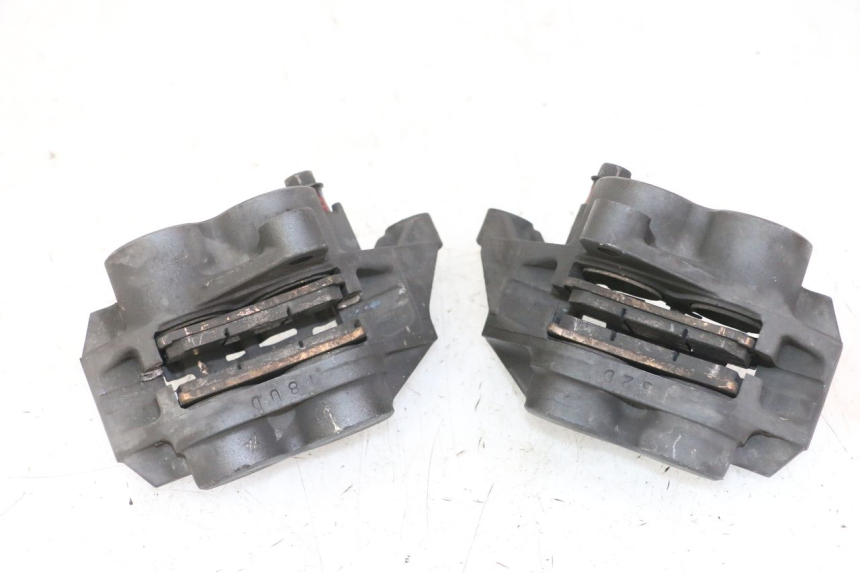 photo de FRONT BRAKE CALIPER YAMAHA FZS FAZER 600 (2001 - 2003)