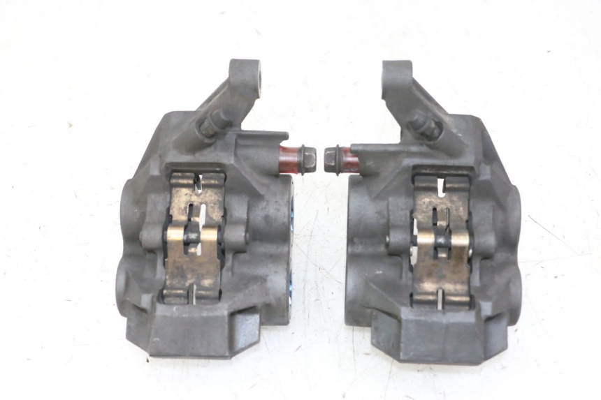 photo de FRONT BRAKE CALIPER YAMAHA FZS FAZER 600 (2001 - 2003)