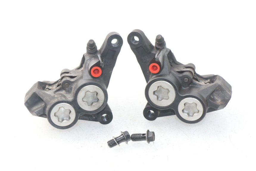 photo de FRONT BRAKE CALIPER YAMAHA TDM ABS 900 (2002 - 2014)