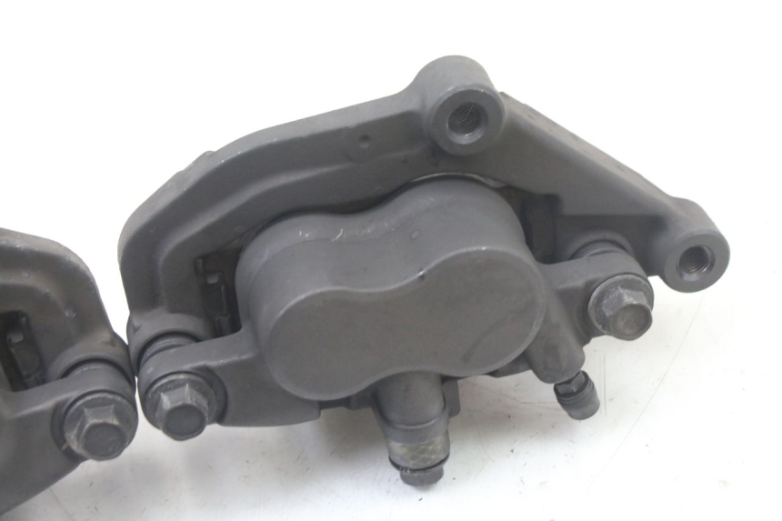 photo de FRONT BRAKE CALIPER YAMAHA XJ6 600 (2008 - 2016)