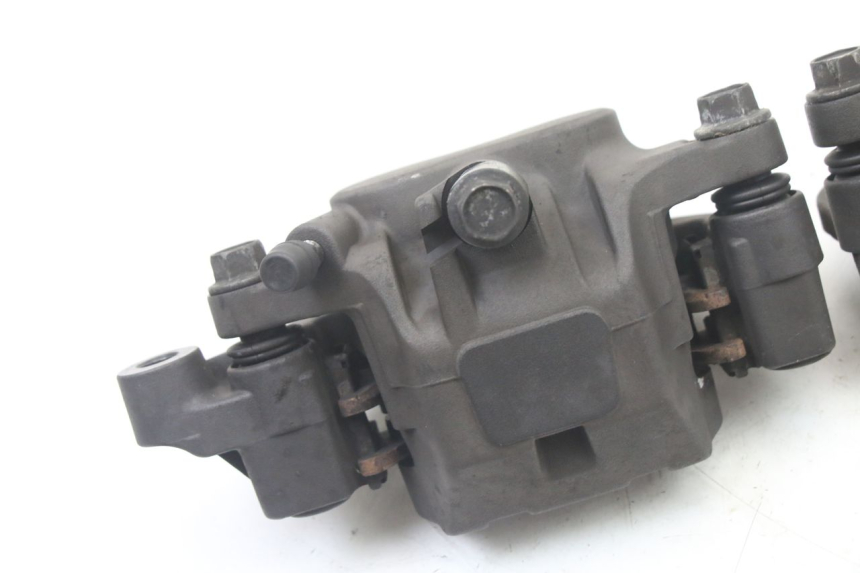 photo de FRONT BRAKE CALIPER YAMAHA XJ6 600 (2008 - 2016)