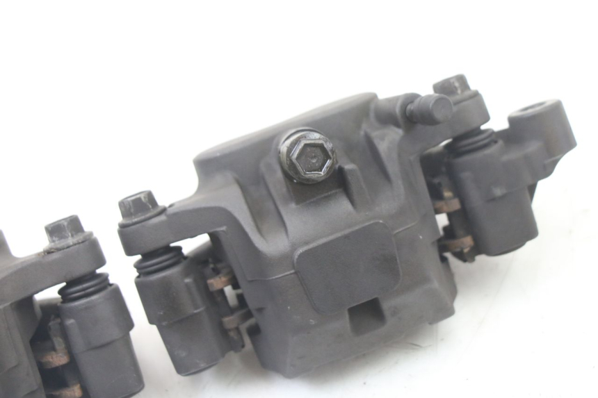 photo de FRONT BRAKE CALIPER YAMAHA XJ6 600 (2008 - 2016)