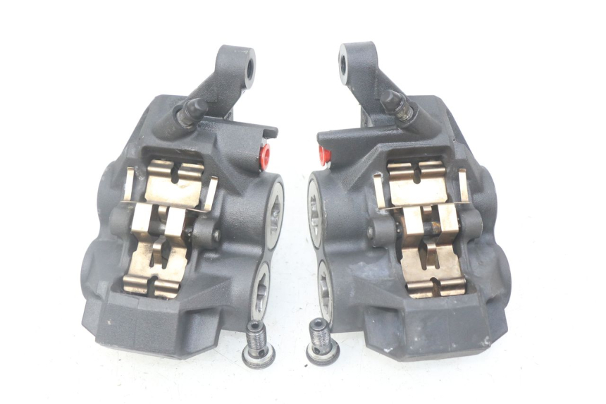 photo de FRONT BRAKE CALIPER YAMAHA XP T-MAX TMAX ABS 530 (2012 - 2015)